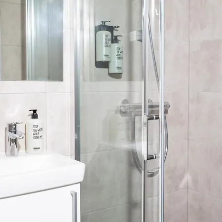 Bob W Sentralen 3* أوسلو